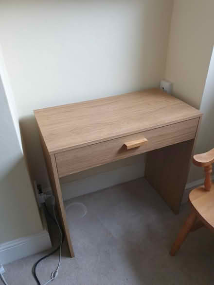 Photo of free Small desk (PO19) #1