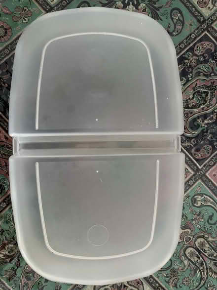 Photo of free container (B32) #3