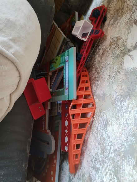 Photo of free Train city set (Croydon) #2