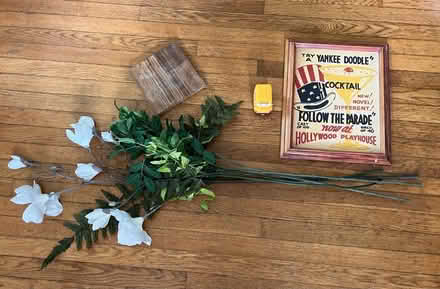 Photo of free Frame, Fake Flowers, Toy,Wood Block (Town of Newburgh) #1