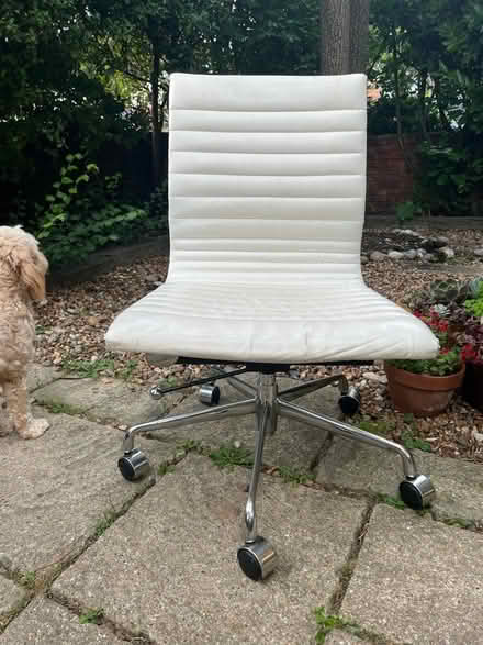Photo of free Office chair needs repair (Hove BN3) #3