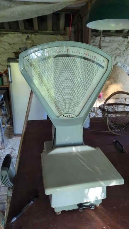 Photo of free Vintage Avery scales (GL11) #1