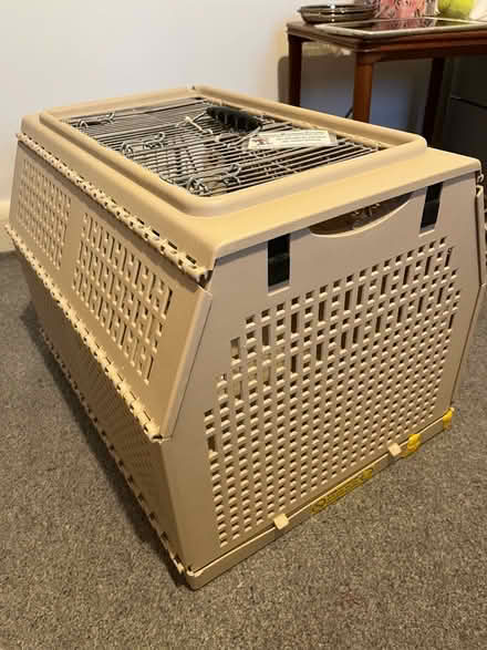 Photo of free NO SALE VALUE Folding pet carrier (East Barnet, EN4) #3