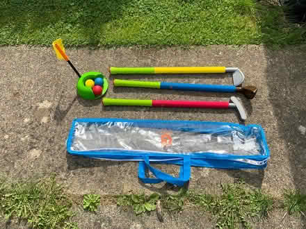 Photo of free Kids foam/plastic golf set (Horsham) #1