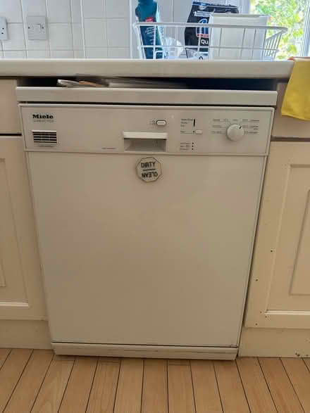 Photo of free miele dishwasher (Chelsea SW3) #2
