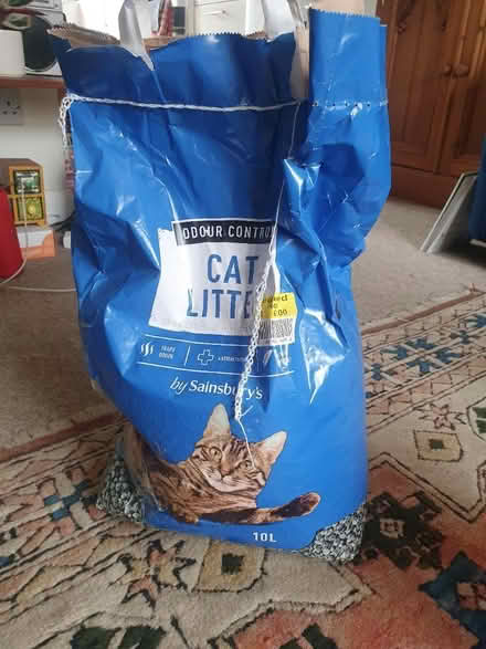 Photo of free Cat litter (BS4) #1