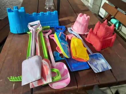 Photo of free Buckets and spades (Uffculme) #1