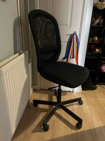 Photo of free Office chair (Twickenham TW2) #2