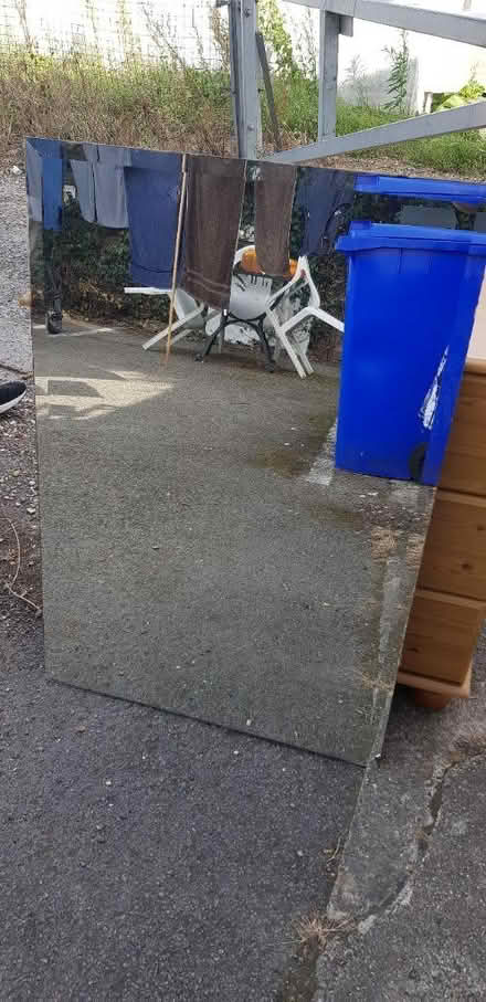 Photo of free Large mirror (Farnborough GU14) #1