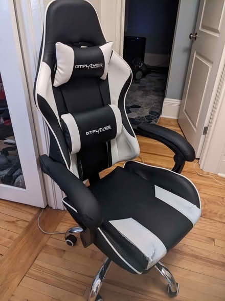Photo of free Computer Chair (Lightly Used) (Old Ottawa South) #1