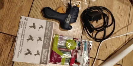 Photo of free Hot glue gun (Crouch End N8) #1