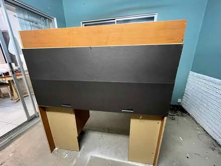 Photo of free Corner desk with hutch (University and McNab (Tamarac)) #3