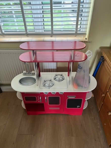 Photo of free Play kitchen (Frimley GU16) #1