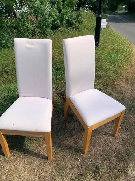 Photo of free 4 available chairs to reupholster (Northborough PE6) #1
