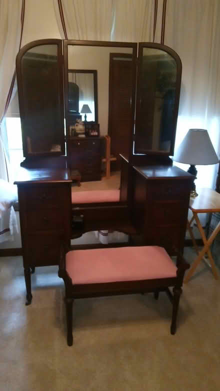 Photo of free Dressing Vanity w/stool (Woodland Knoles Homeowner Ass.) #1