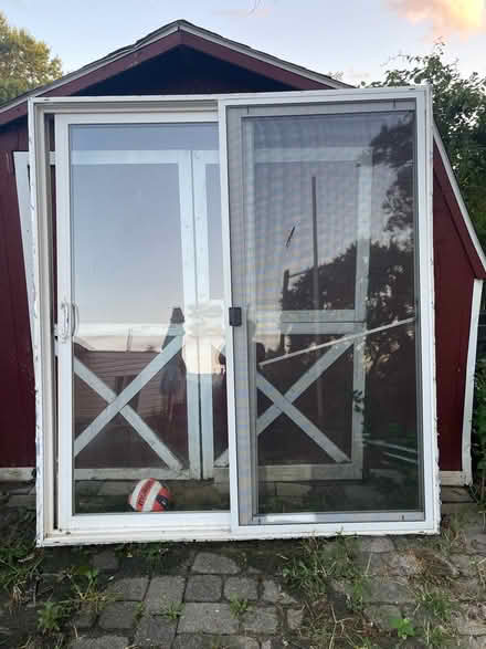 Photo of free Used glass sliding door (King Heights) #2