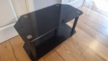Photo of free TV table for 32" TV (Canada Water SE16) #1