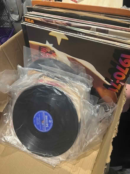 Photo of free Records (L11) #1