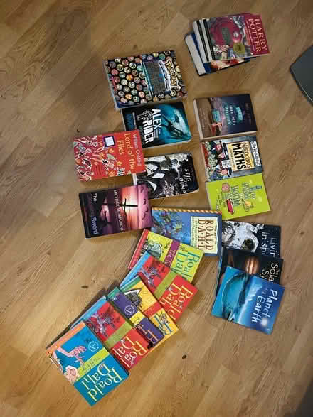 Photo of free Books (Thames ditton, KT7) #1
