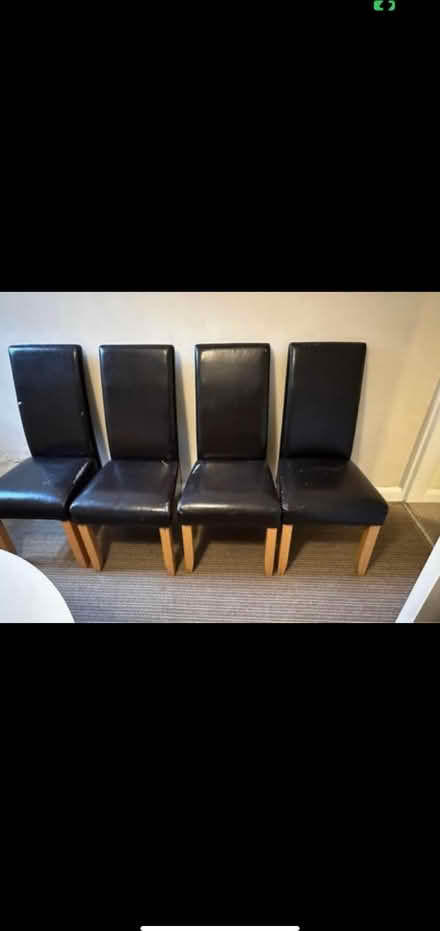 Photo of free Large dining room table and chairs (Ripley DE5) #4