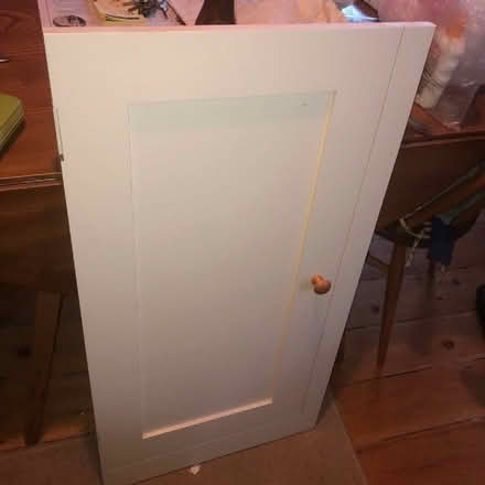 Photo of free Shaker cream kitchen unit doors x 4 (Watford Heath WD19) #1