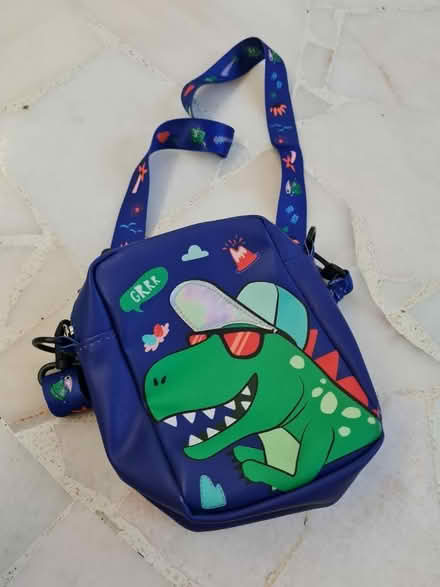 Photo of free Kids dinosaur sling bag (Shunfu Road) #1
