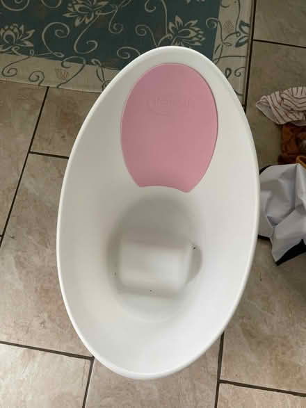 Photo of free Baby bath (Mansfield NG19) #1