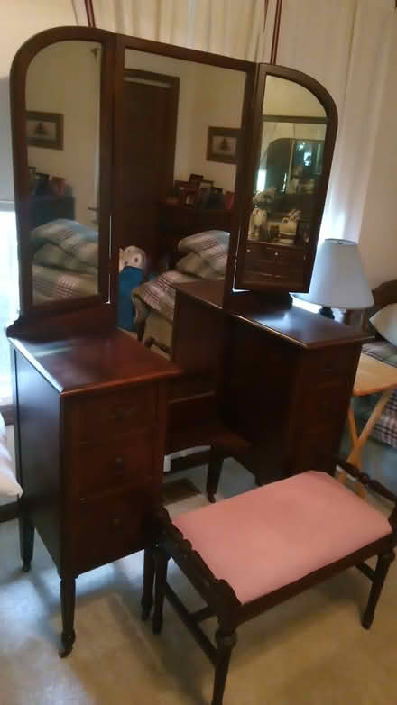 Photo of free Dressing Vanity w/stool (Woodland Knoles Homeowner Ass.) #2