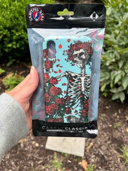 Photo of free Grateful Dead iPhone XR Case (Queensbury) #1