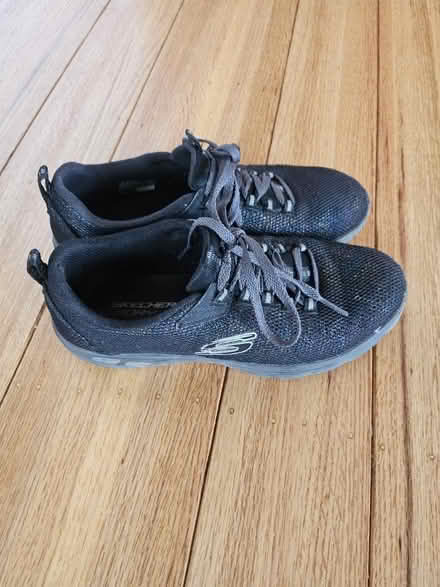 Photo of free Skechers size 6, nice edition (El Cerrito / East Bay) #1