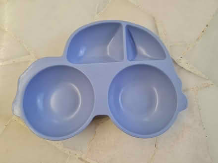 Photo of free Toddlers blue car divided plate (Shunfu Road) #1