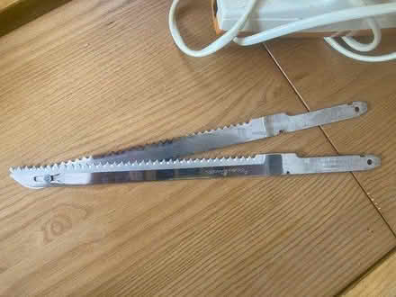 Photo of free Vintage electric carving knife (GU31 Petersfield Heath) #2