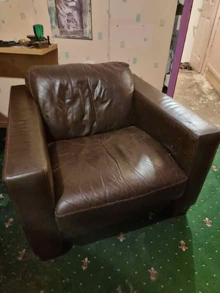Photo of free Brown leather armchair OL5 area (Mossley OL5) #4