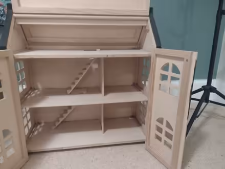 Photo of free Wooden Chad Valley Doll's house (Wood Green N22) #2