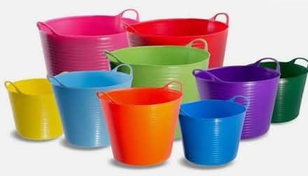Photo of Large tubs for outdoor use on a school yard. (Seaton Delaval NE25) #4