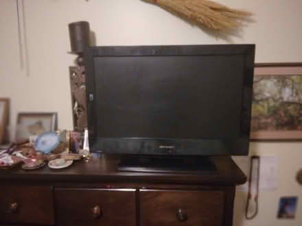 Photo of free 26 inch TV/DVD COMBO. Ec (Liverpool, NY) #1