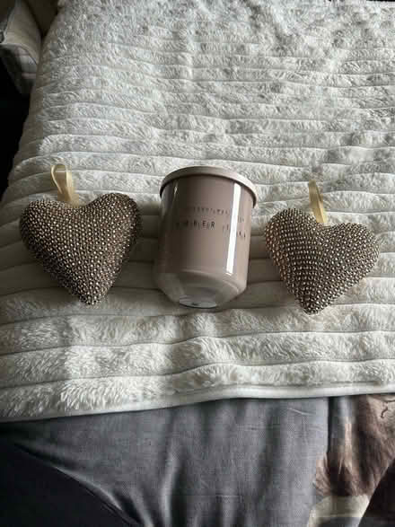 Photo of free Large glass candle 2 x gold hearts (Leam Lane gateshead NE10) #2
