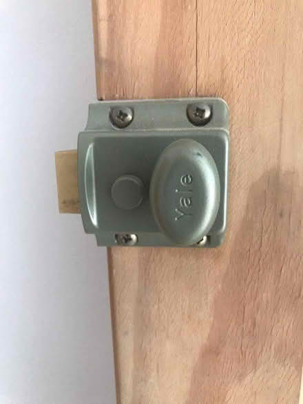 Photo of free 5 internal pine doors (Grove Rd Windsor SL4) #2