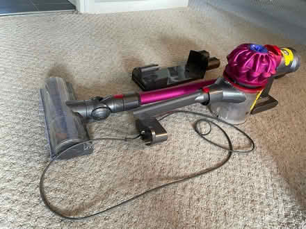 Photo of free Mendable Dyson v7 Motorhead (SW4) #2