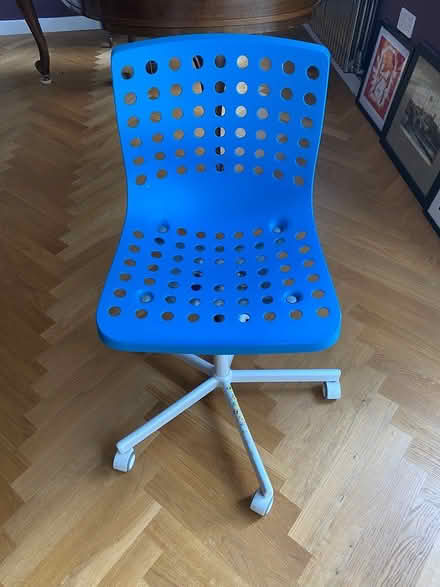 Photo of free Office chair (Twickenham TW1) #1