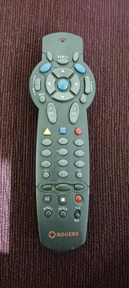 Photo of free Samsung Remote (Mid-Town Toronto.) #2