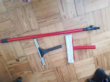 Photo of free Window cleaning gadget (Oldfield Park) #1