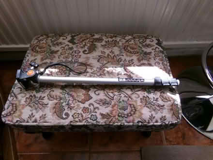 Photo of free Slik 200G Camera Monopod (Freshbrook SN5) #1