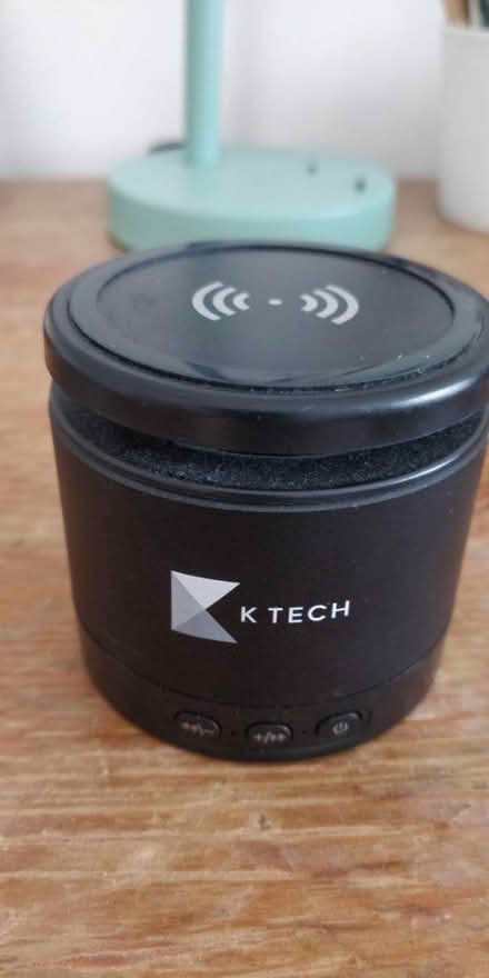 Photo of free Small Bluetooth speaker (Crouch End N8) #1