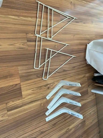 Photo of free 8 white shelf brackets (Walthamstow E17) #1