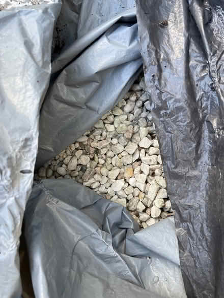 Photo of free decorative pebbles for garden (Worcester Park KT4) #1