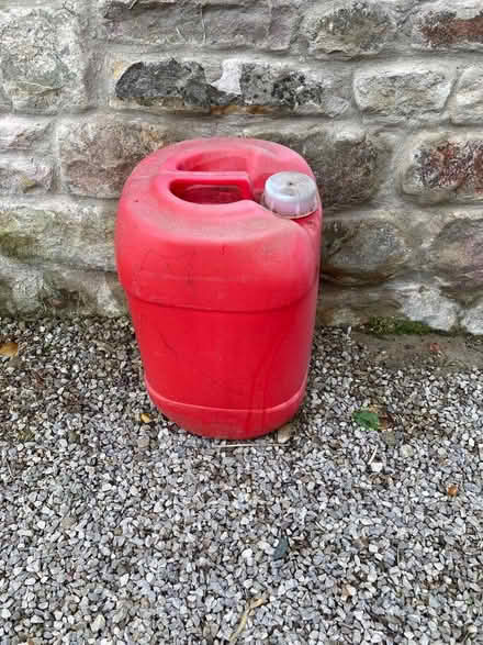 Photo of free 5 gallon(?) plastic container (Melling LA6) #1
