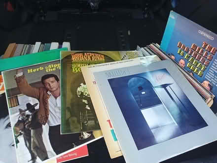 Photo of free Vinyl records LP (Sutton SM3) #2