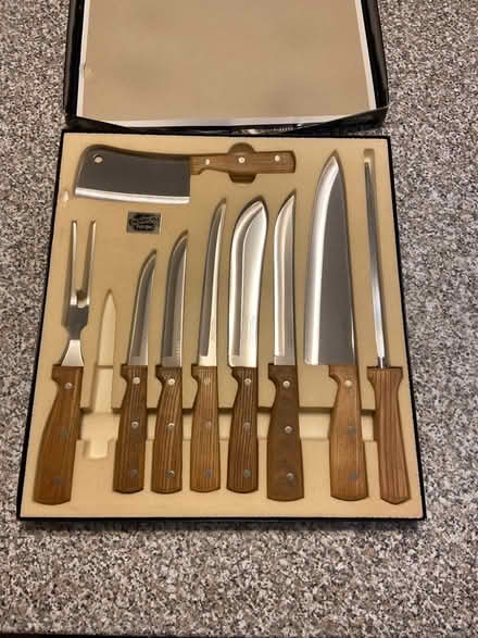 Photo of free Kitchen Knife Set (Arlington Near Stratton) #2