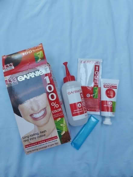 Photo of free Golden brown Garnier hair dye (Radcliffe M26) #2